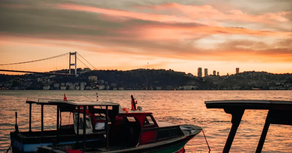 altın karamel şekerleri pastel kâsede